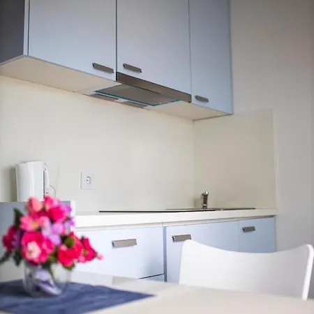 Afrodita 3* Gornji Karin