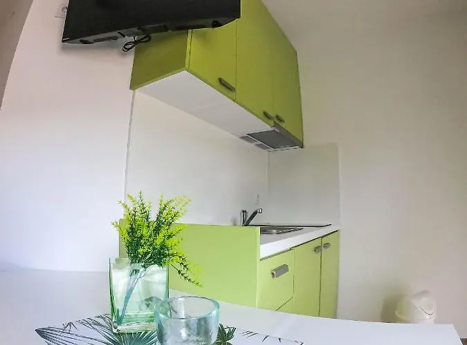 Gostinjska kuća Afrodita 3*