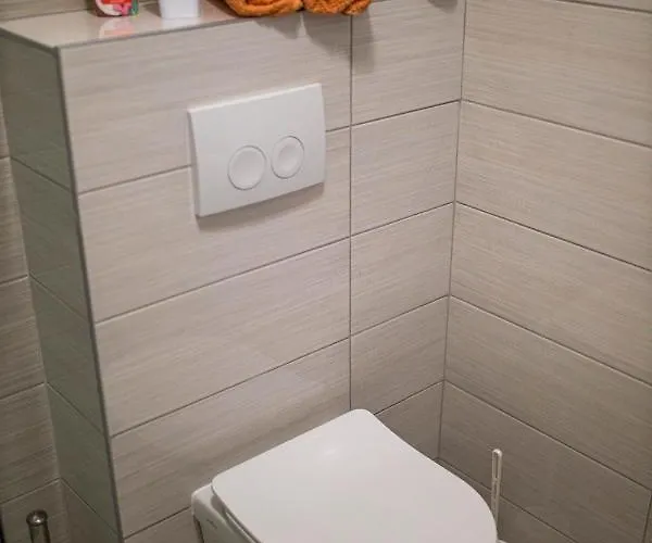 Afrodita Gostinjska kuća 3*